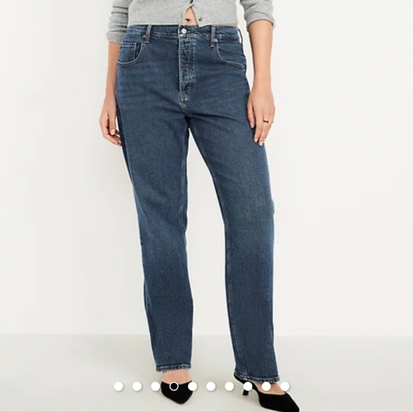 Old Navy Denim - Old Navy petite dark blue mid rise slouchy straight jeg jeans